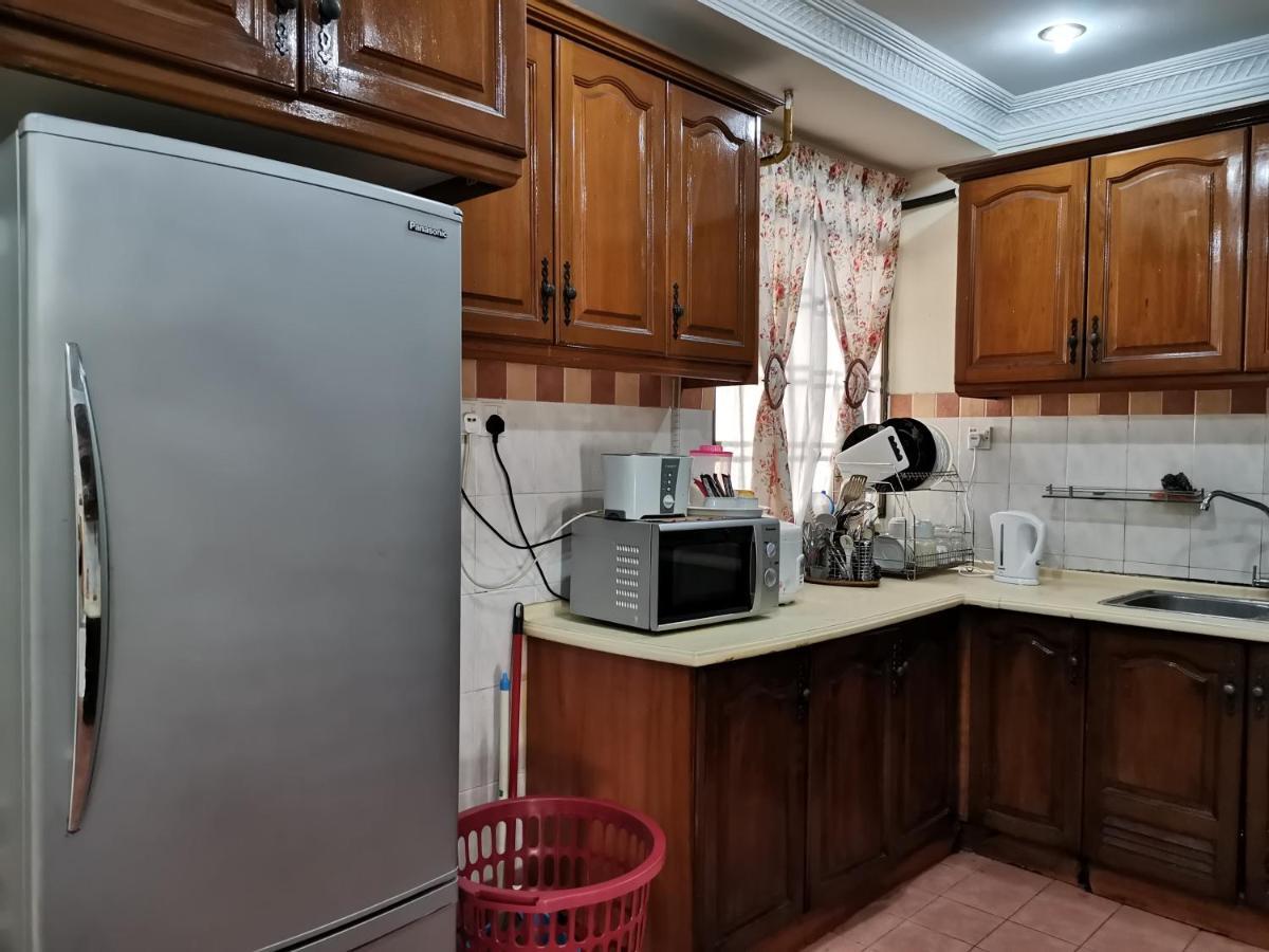 Ainis Guest House In Vista Amani Condominium Куала-Лумпур Экстерьер фото