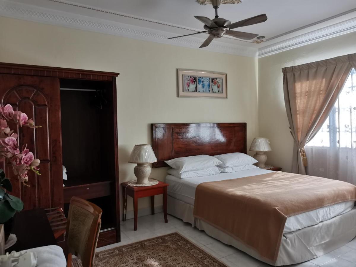 Ainis Guest House In Vista Amani Condominium Куала-Лумпур Экстерьер фото