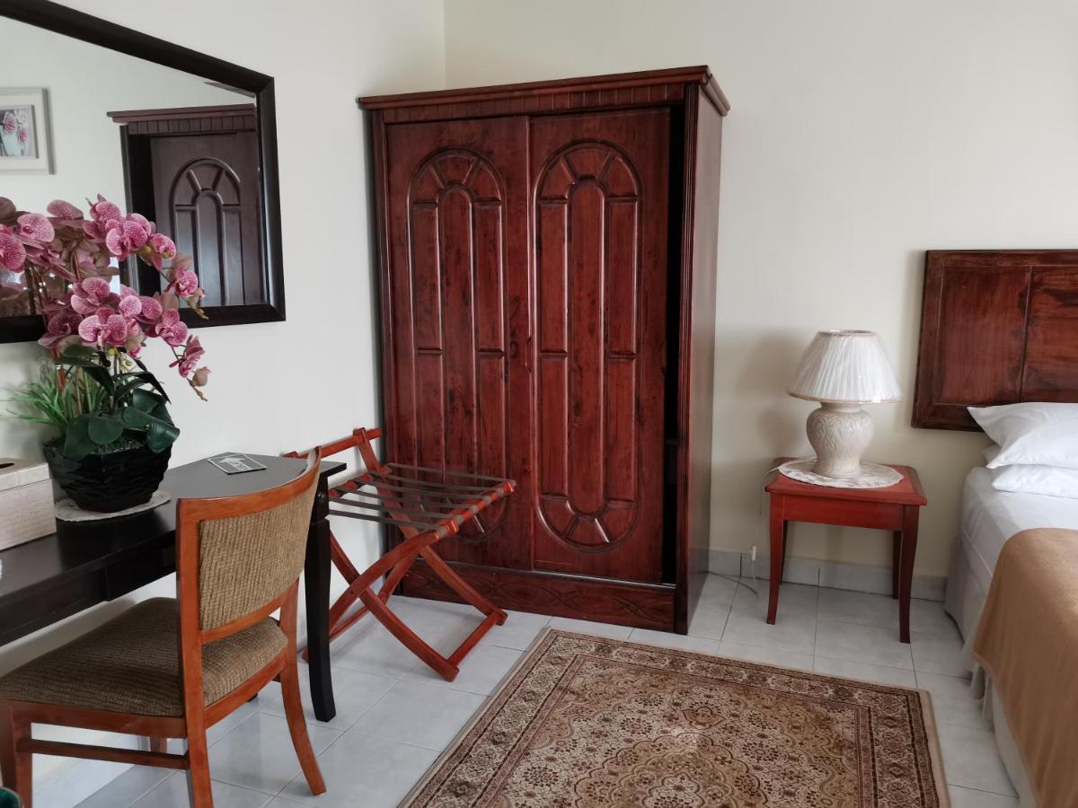 Ainis Guest House In Vista Amani Condominium Куала-Лумпур Экстерьер фото