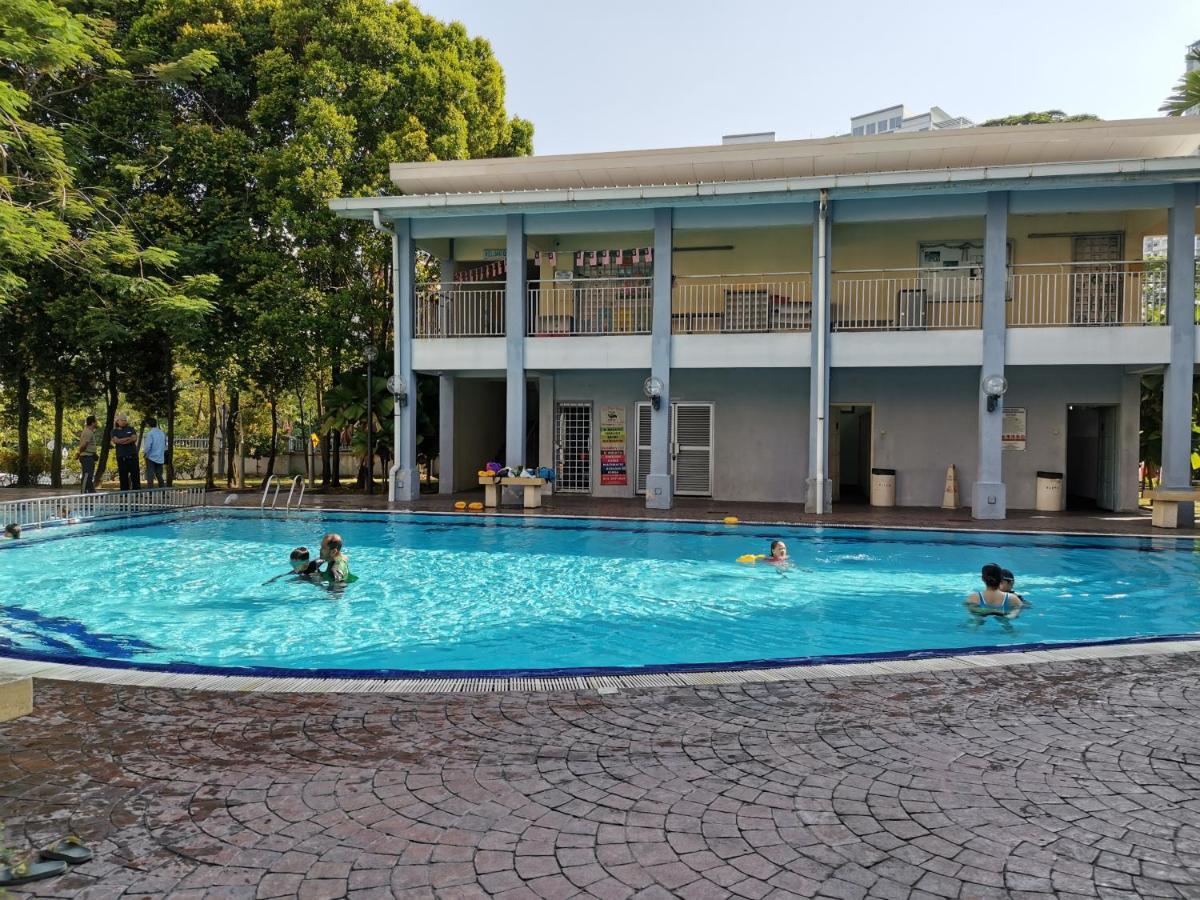 Ainis Guest House In Vista Amani Condominium Куала-Лумпур Экстерьер фото