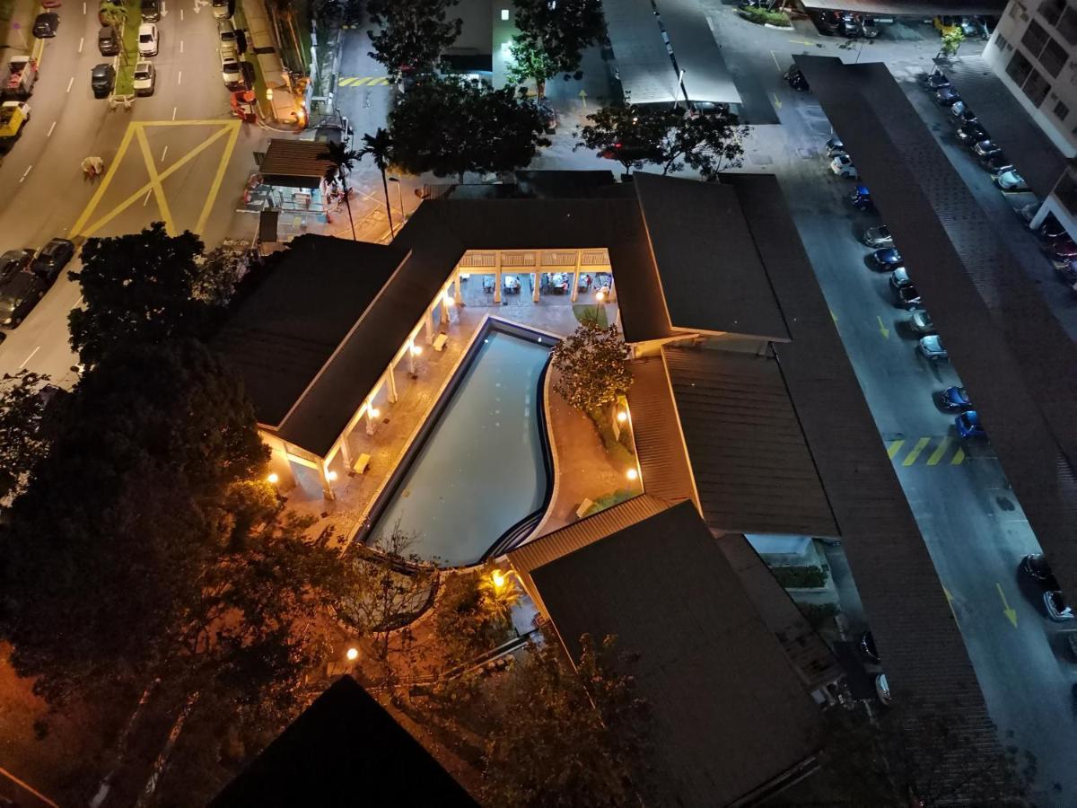 Ainis Guest House In Vista Amani Condominium Куала-Лумпур Экстерьер фото