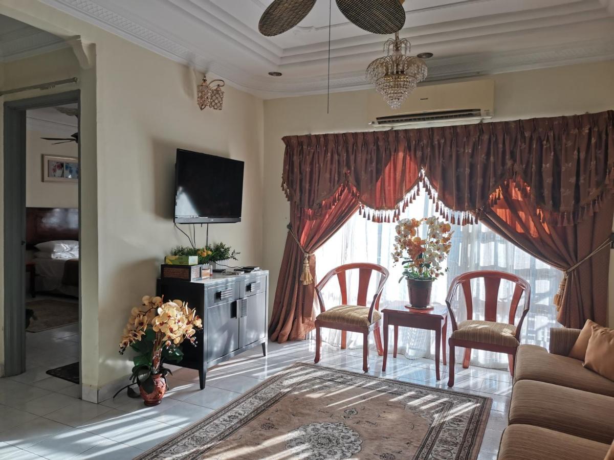 Ainis Guest House In Vista Amani Condominium Куала-Лумпур Экстерьер фото